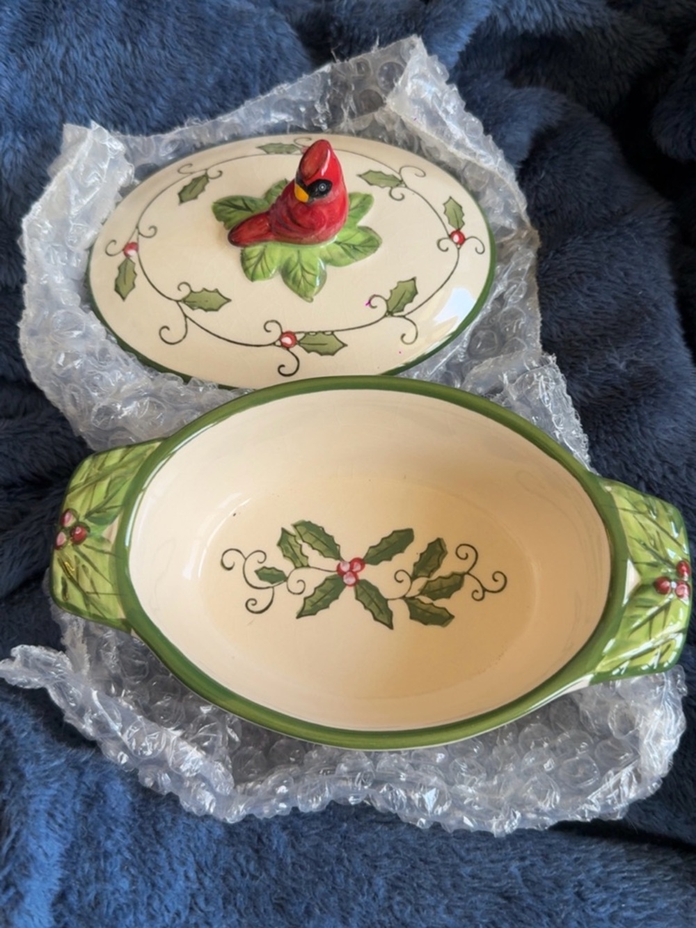 Temp-Tations Cardinal Covered Casserole Dish - Red & Green